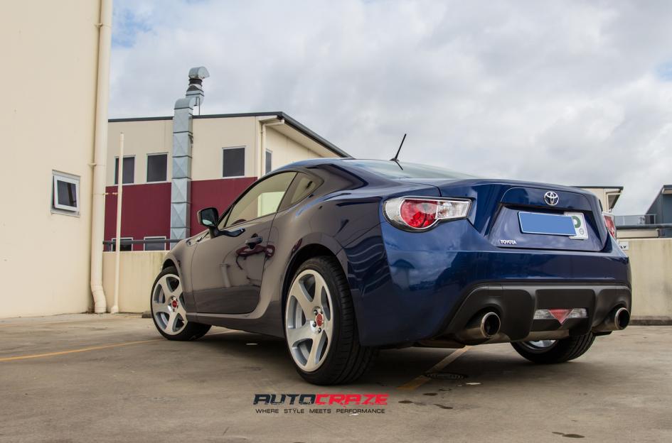 TOYOTA 86 TMB SILVER MACHINED FACE